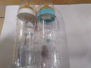 NUK Klasiskā STIKLA pudelīte ar lateksa knupi -Mākoņi līdz 6m, 240ml, SD10