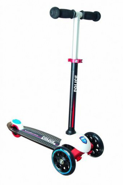 AU 491 Muuwmi scooter Policijas skrejritenis ar gaismiņām