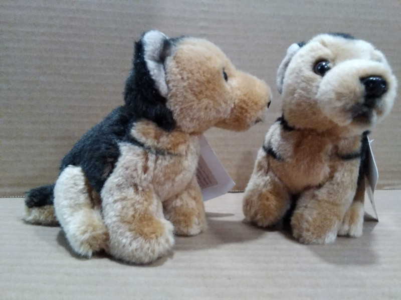 Mīkstā rotaļlieta - mazais Sunītis, 16cm garumā ar asti (cena par 1gb.)