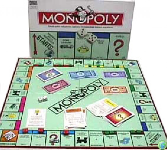 HASBRO MONOPOLY 